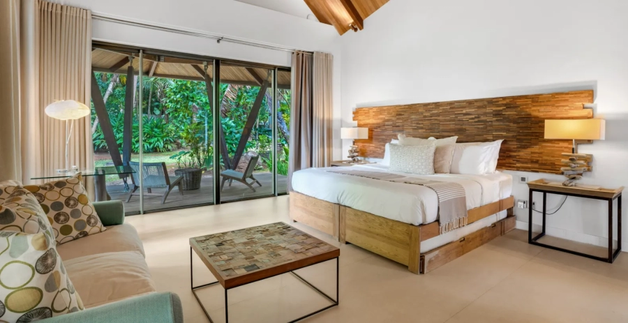 Villa Deckenia Seychelles Vacation Villa - Praslin Island