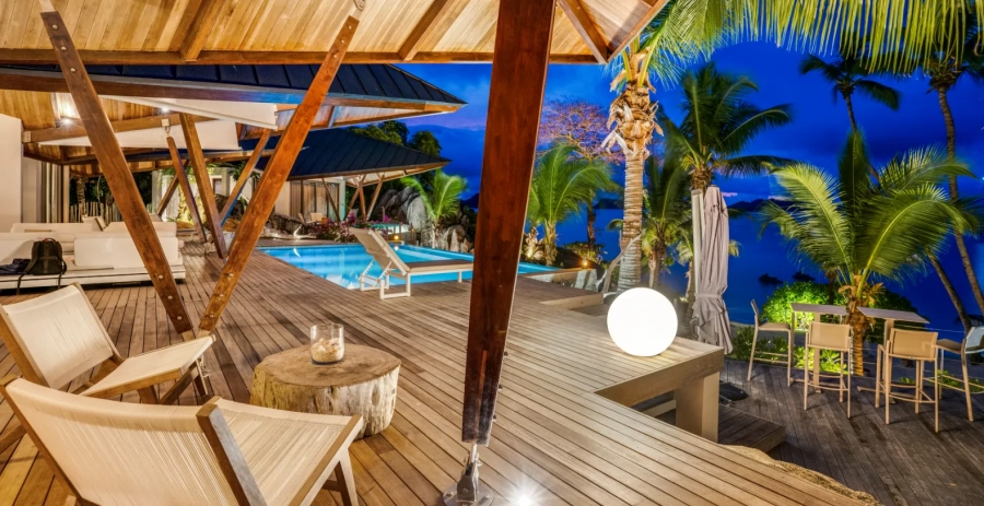 Villa Deckenia Seychelles Vacation Villa - Praslin Island