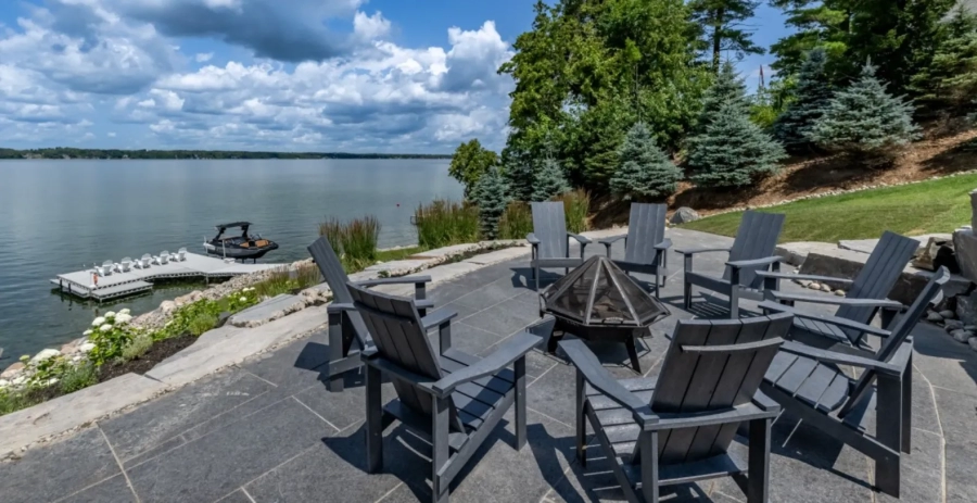 Chateau Simcoe  Vacation Villa - Muskoka Lakes