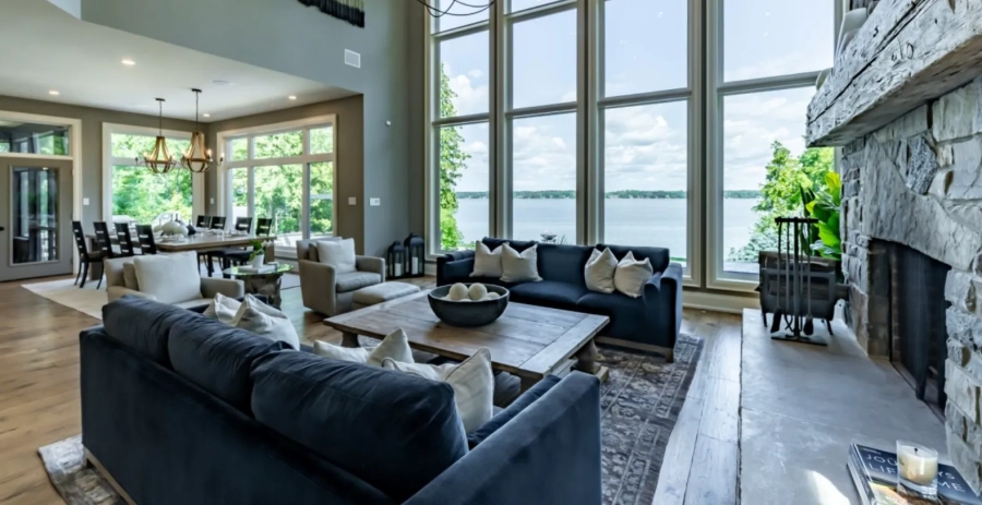 Chateau Simcoe  Vacation Villa - Muskoka Lakes