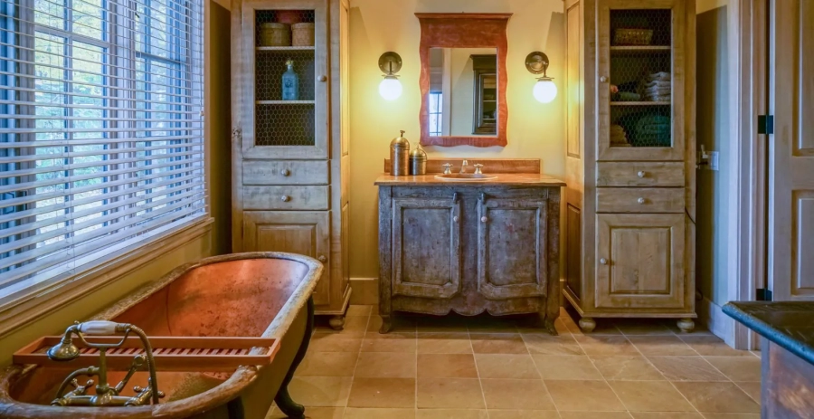  English Manor  Vacation Villa - Muskoka Lakes