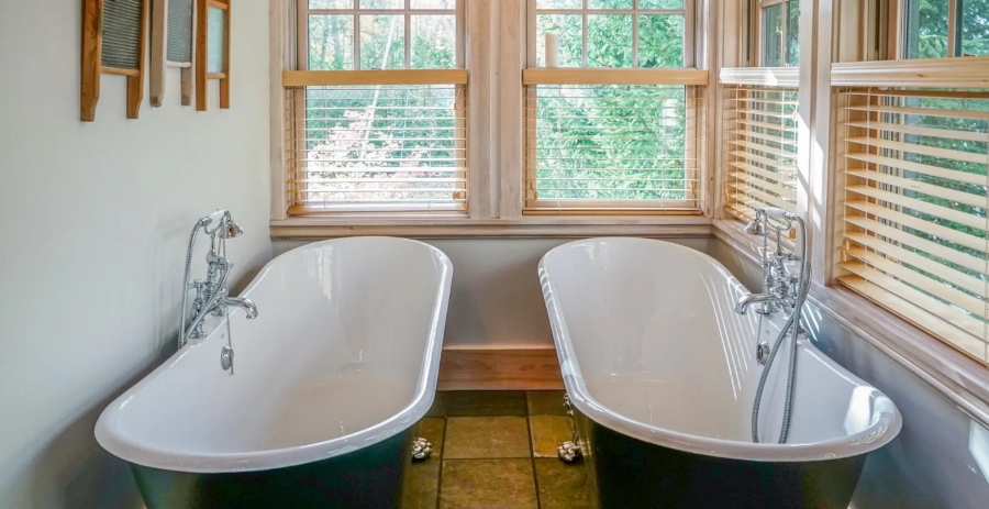  English Manor  Vacation Villa - Muskoka Lakes