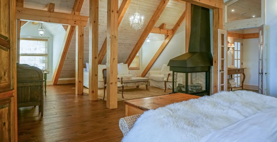  English Manor  Vacation Villa - Muskoka Lakes