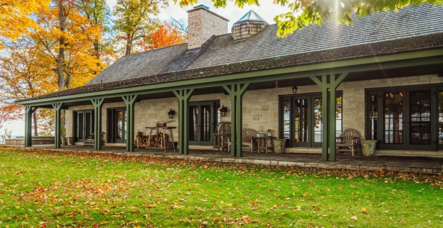  English Manor  Vacation Villa - Muskoka Lakes