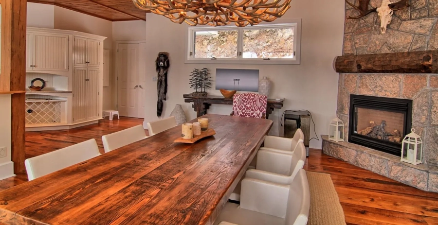 Firelight  Vacation Villa - Muskoka Lakes
