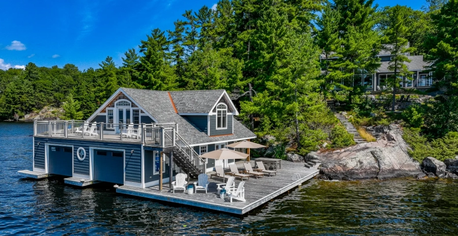 Hamilton House  Vacation Villa - Muskoka Lakes