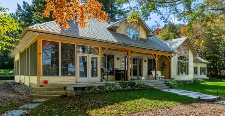 Hart’s Content  Vacation Villa - Muskoka Lakes
