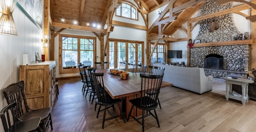 Hart’s Content  Vacation Villa - Muskoka Lakes