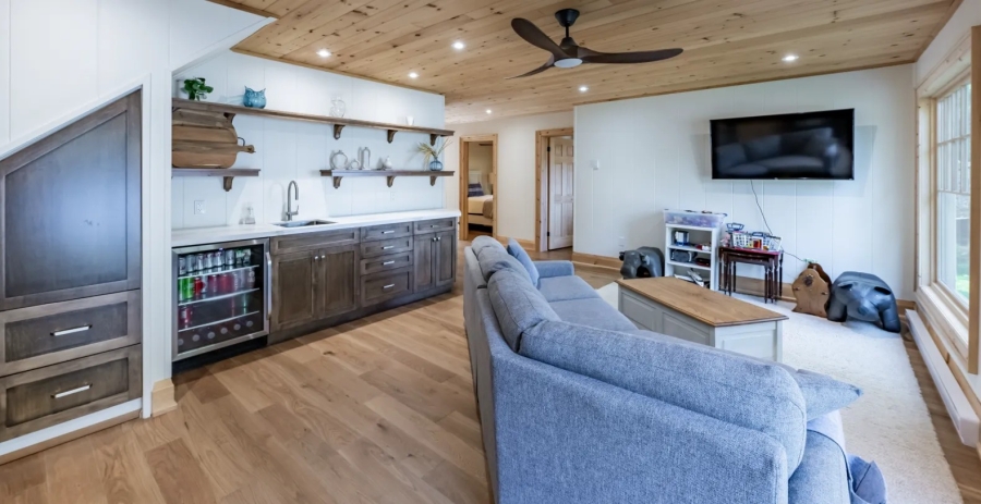 Hart’s Content  Vacation Villa - Muskoka Lakes