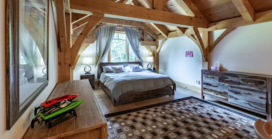 Hart’s Content  Vacation Villa - Muskoka Lakes