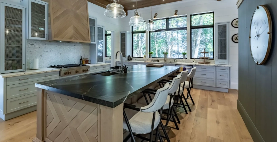 Her Majesty Vacation Villa - Muskoka Lakes