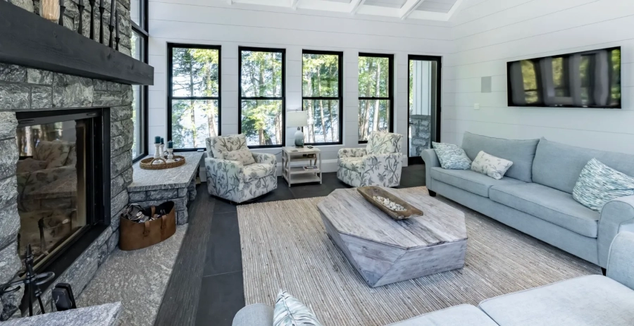 Her Majesty Vacation Villa - Muskoka Lakes