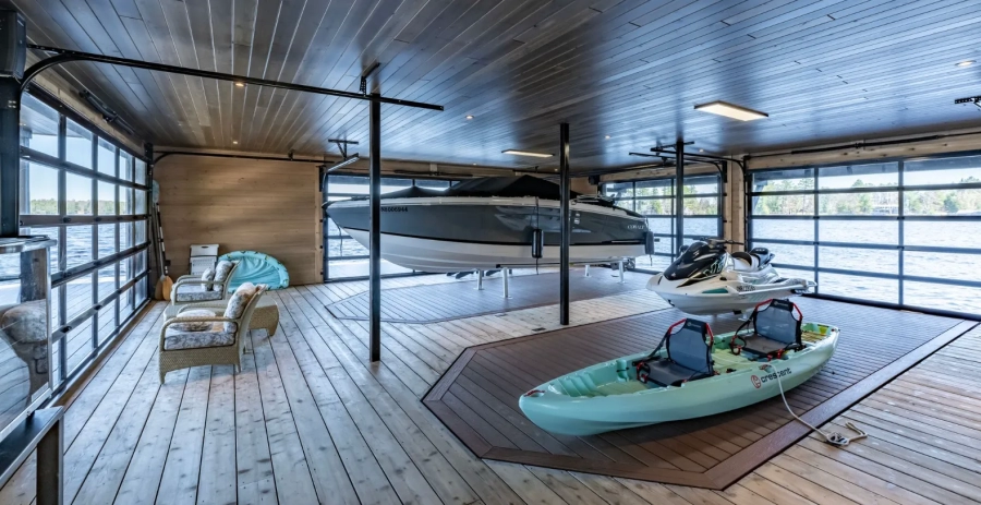 Her Majesty Vacation Villa - Muskoka Lakes