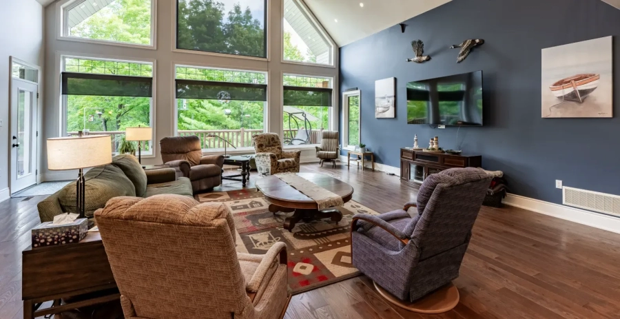 Holiday Headquarters  Vacation Villa - Muskoka Lakes