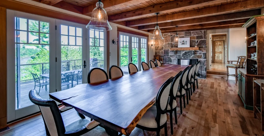 King Arthur’s Court  Vacation Villa - Muskoka Lakes