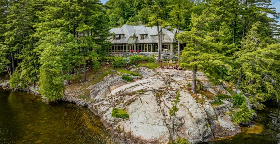 Koinonia  Vacation Villa - Muskoka Lakes
