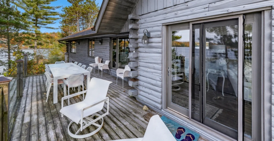 McComb Point Ontario Vacation Villa - Kawagama Lake