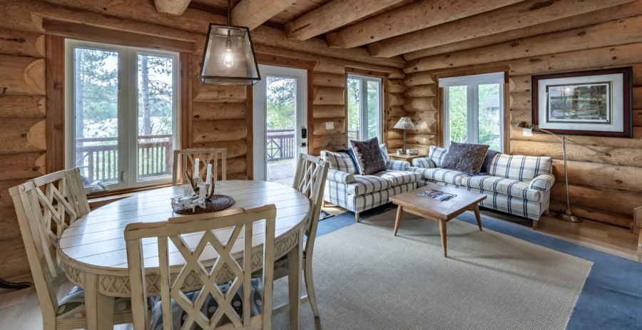 McComb Point Ontario Vacation Villa - Kawagama Lake