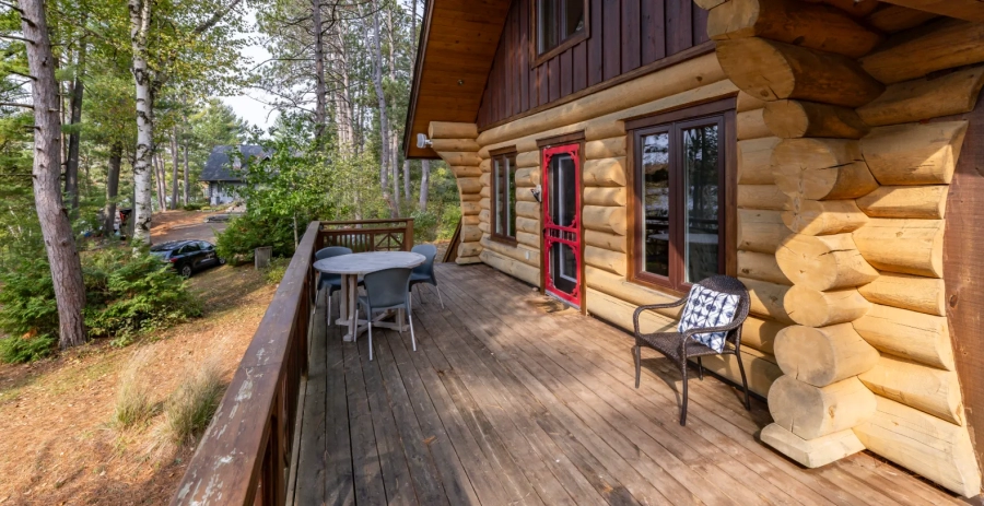 McComb Point Ontario Vacation Villa - Kawagama Lake