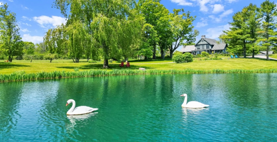 Millbrook Manor  Vacation Villa - Ontario