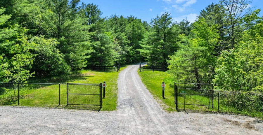 Millbrook Manor  Vacation Villa - Ontario