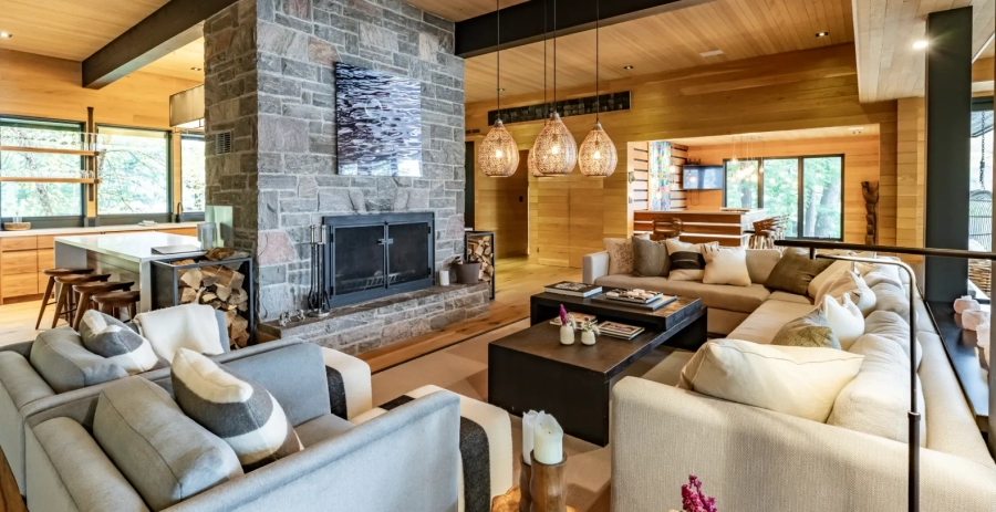 Muskoka’s White House  Vacation Villa - Muskoka Lakes
