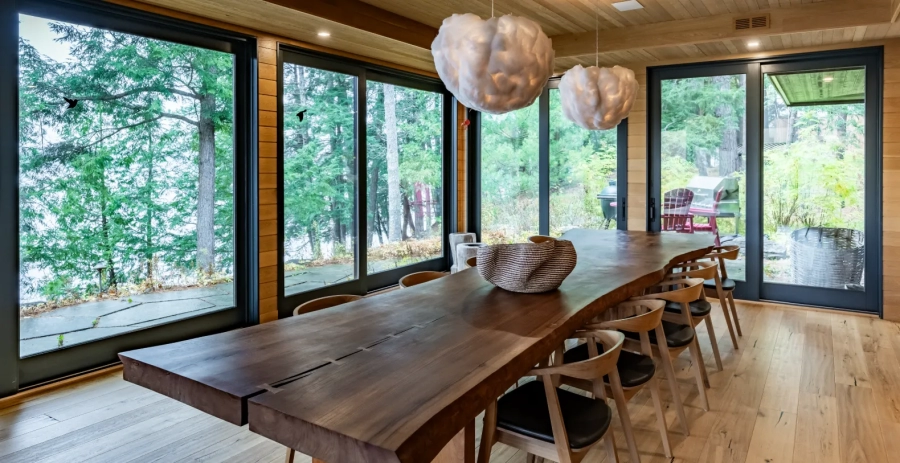 Muskoka’s White House  Vacation Villa - Muskoka Lakes
