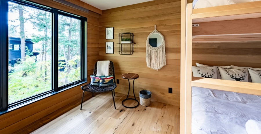 Muskoka’s White House  Vacation Villa - Muskoka Lakes