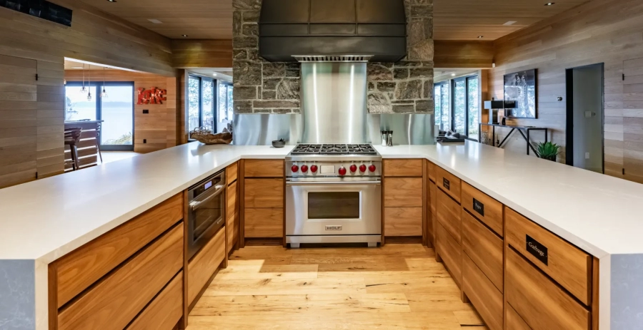 Muskoka’s White House  Vacation Villa - Muskoka Lakes