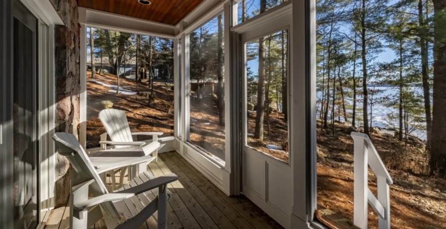 Oak Bank Point  Vacation Villa - Muskoka Lakes