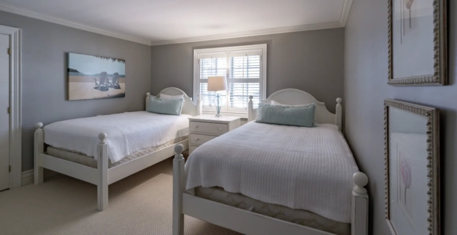 Oak Bank Point  Vacation Villa - Muskoka Lakes