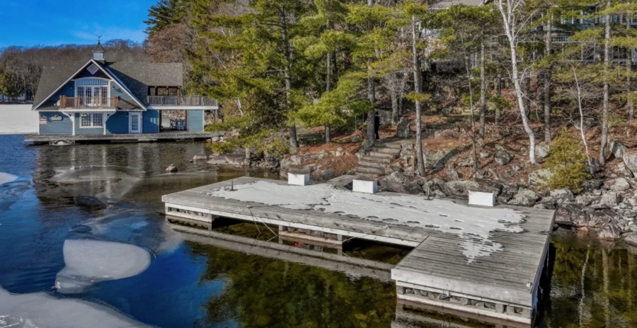 Oak Bank Point  Vacation Villa - Muskoka Lakes