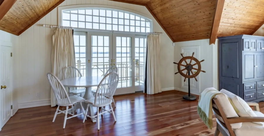 Oak Bank Point  Vacation Villa - Muskoka Lakes