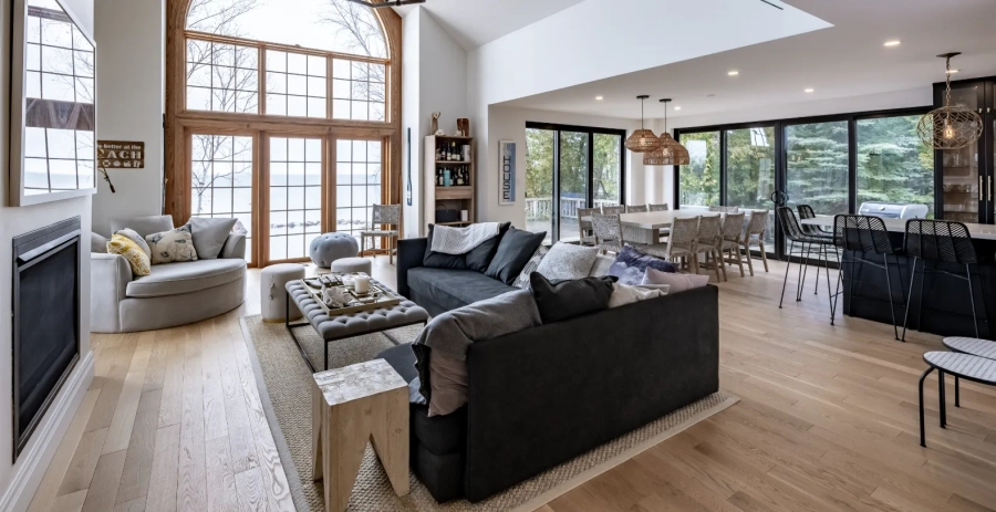 Sandy Beach Cottage  Vacation Villa - Muskoka Lakes