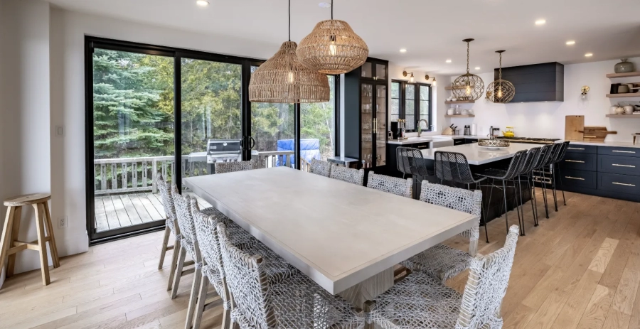 Sandy Beach Cottage  Vacation Villa - Muskoka Lakes