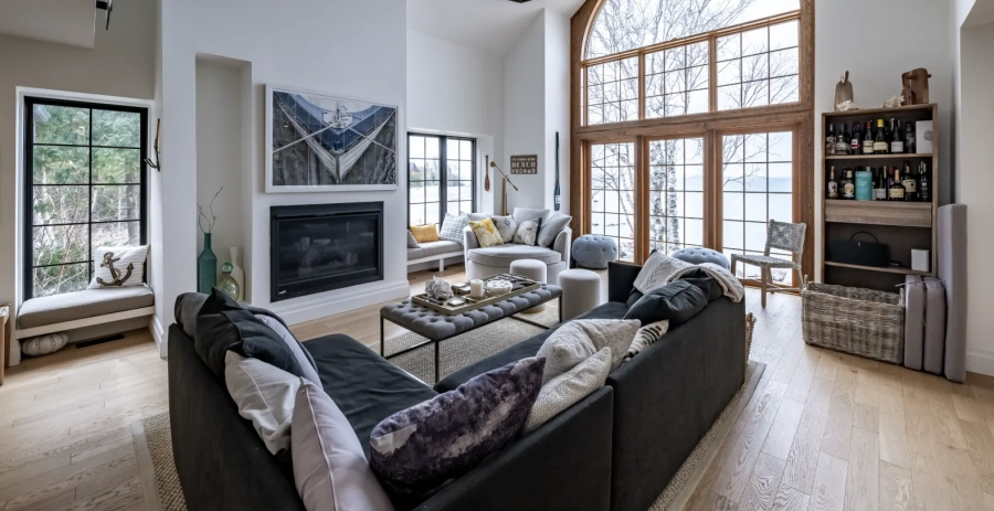Sandy Beach Cottage  Vacation Villa - Muskoka Lakes