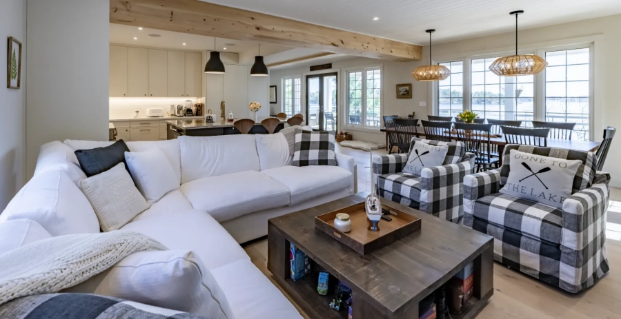 Sun Salutation  Vacation Villa - Muskoka Lakes