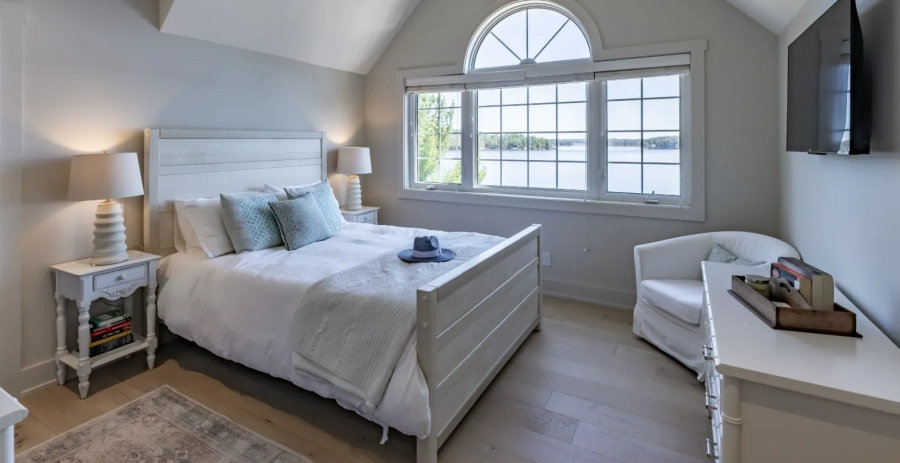 Sun Salutation  Vacation Villa - Muskoka Lakes