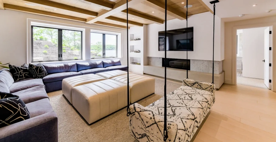 Sunset Ridge  Vacation Villa - Muskoka Lakes