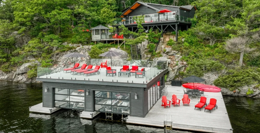 The Canadian Dream  Vacation Villa - Muskoka Lakes