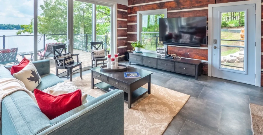 The Canadian Dream  Vacation Villa - Muskoka Lakes