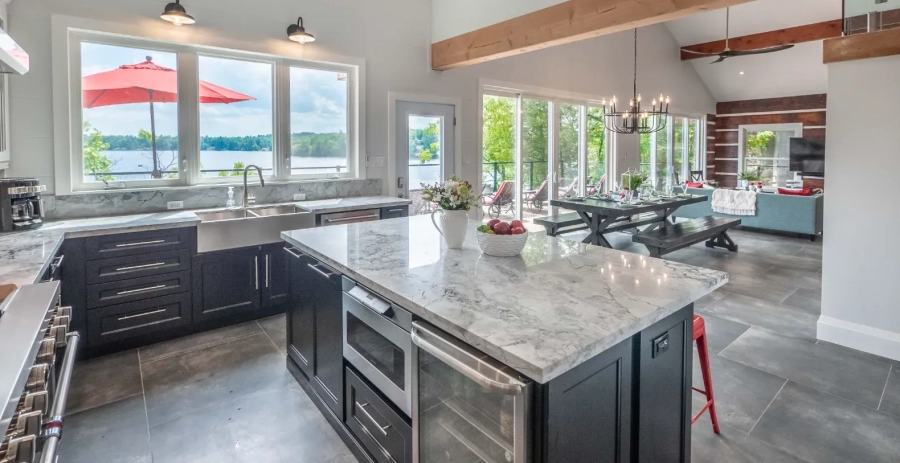 The Canadian Dream  Vacation Villa - Muskoka Lakes