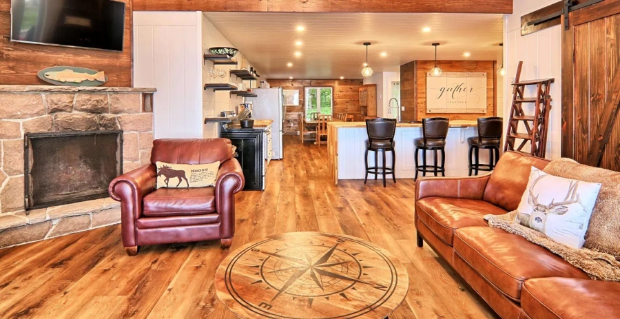 The Crown  Vacation Villa - Muskoka Lakes