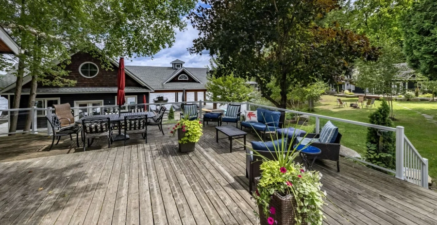 The Crown  Vacation Villa - Muskoka Lakes