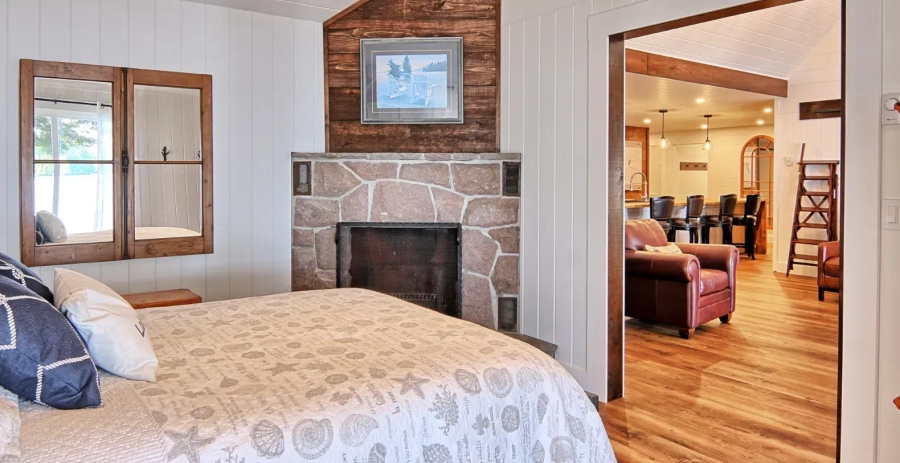 The Crown  Vacation Villa - Muskoka Lakes