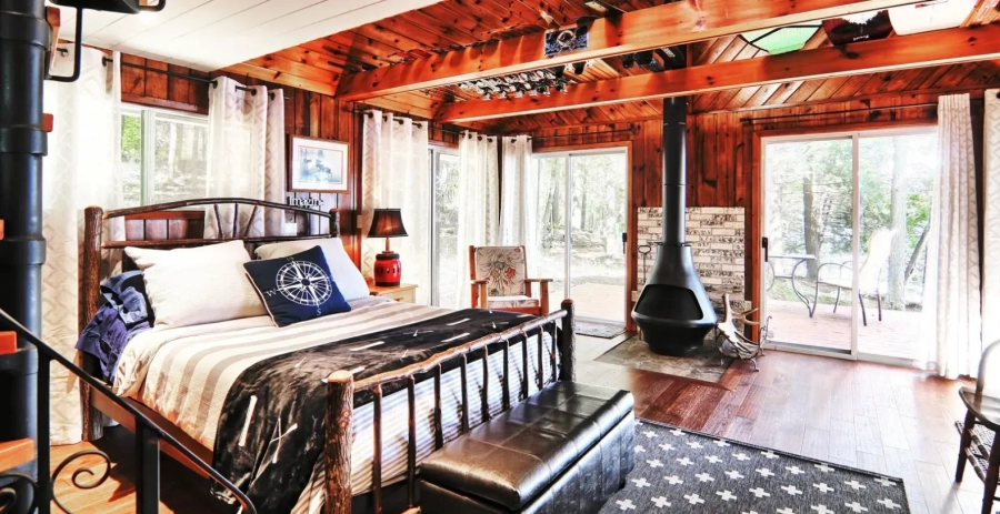 The Crown  Vacation Villa - Muskoka Lakes