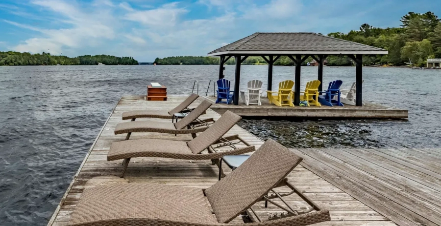 The Crown  Vacation Villa - Muskoka Lakes