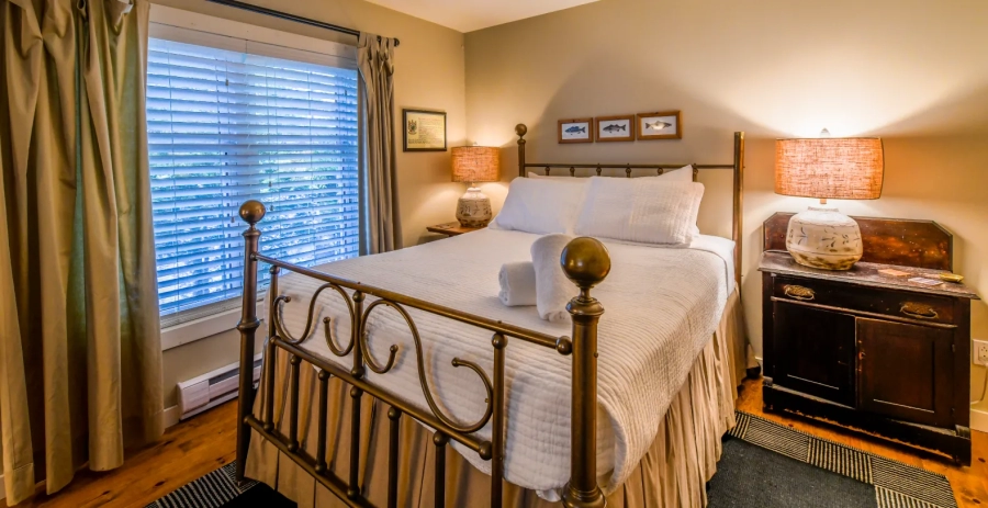 The Point  Vacation Villa - Muskoka Lakes