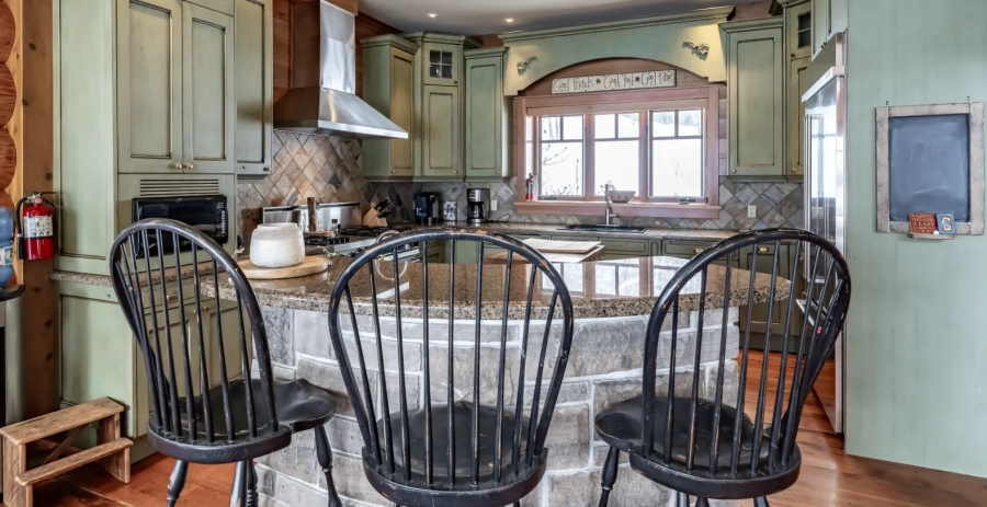 Westwood  Vacation Villa - Muskoka Lakes