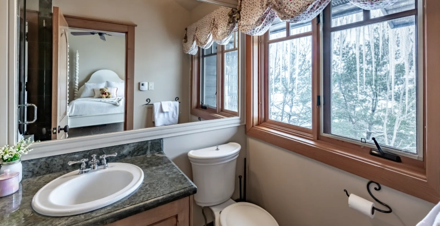 Westwood  Vacation Villa - Muskoka Lakes